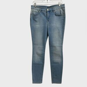 Relativity Women's Light Wash Skinny Jeans Size 10 Fading Whiskering Grunge Y2K